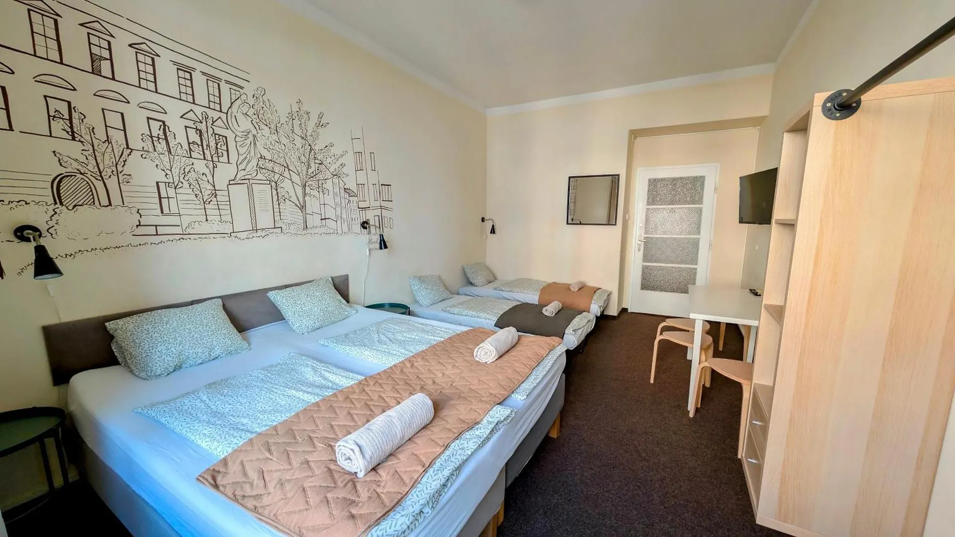 Апартаменты Flat In Zizkov -103- Прага